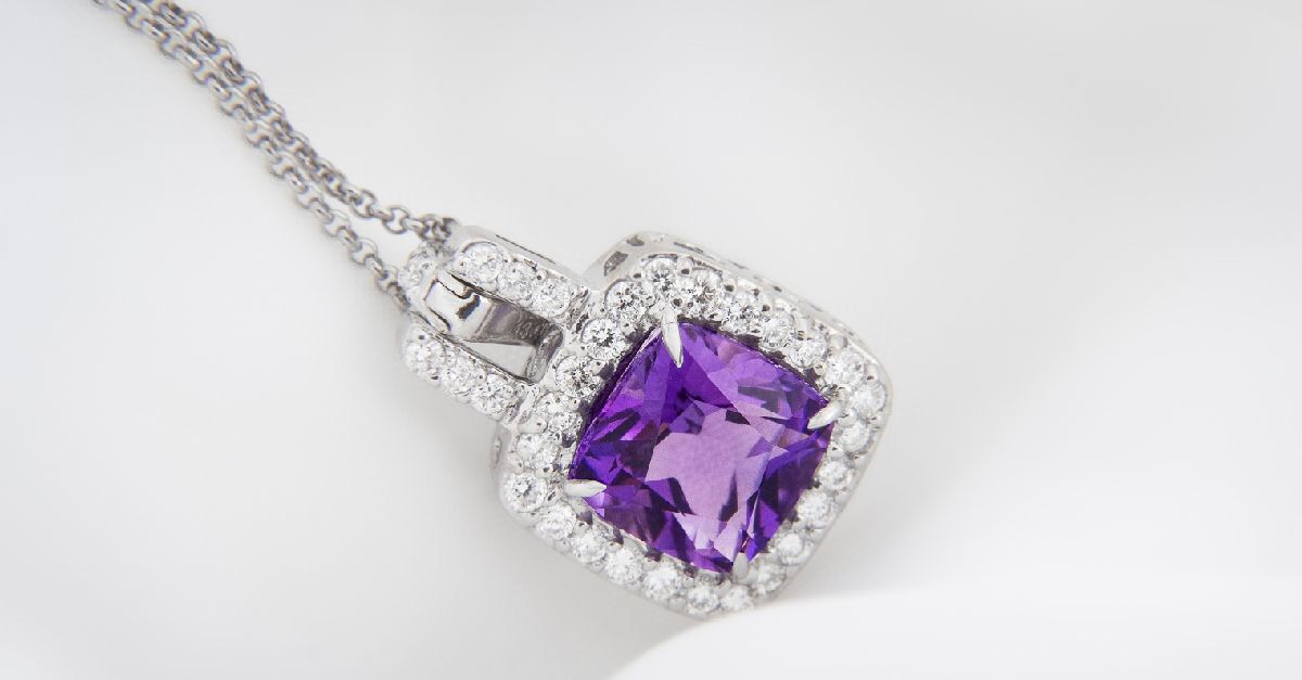 アメジストネックレス