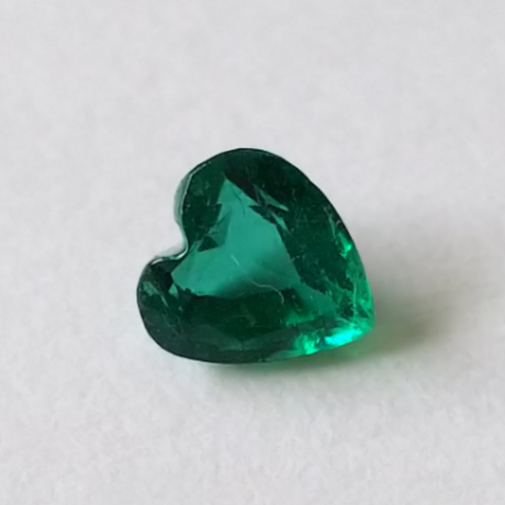 ノンオイルエメラルド