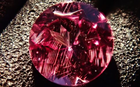 マラヤガーネット　ルース