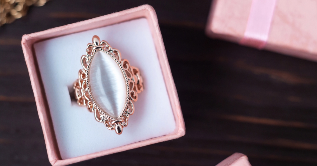 キャッツアイ　リング