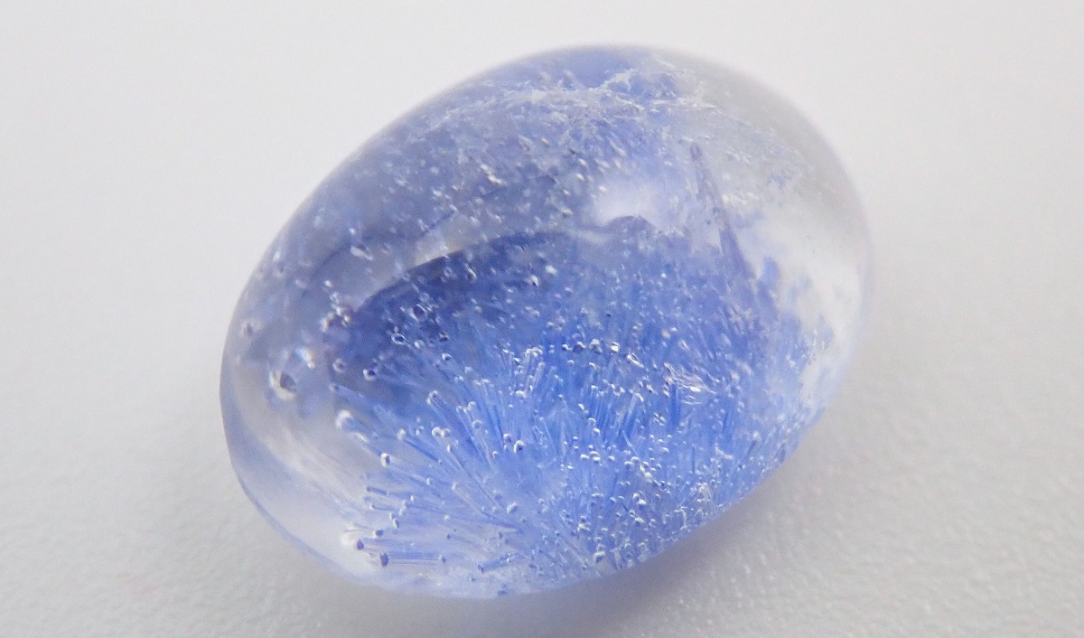 デュモルチェライトインクォーツ　ルース