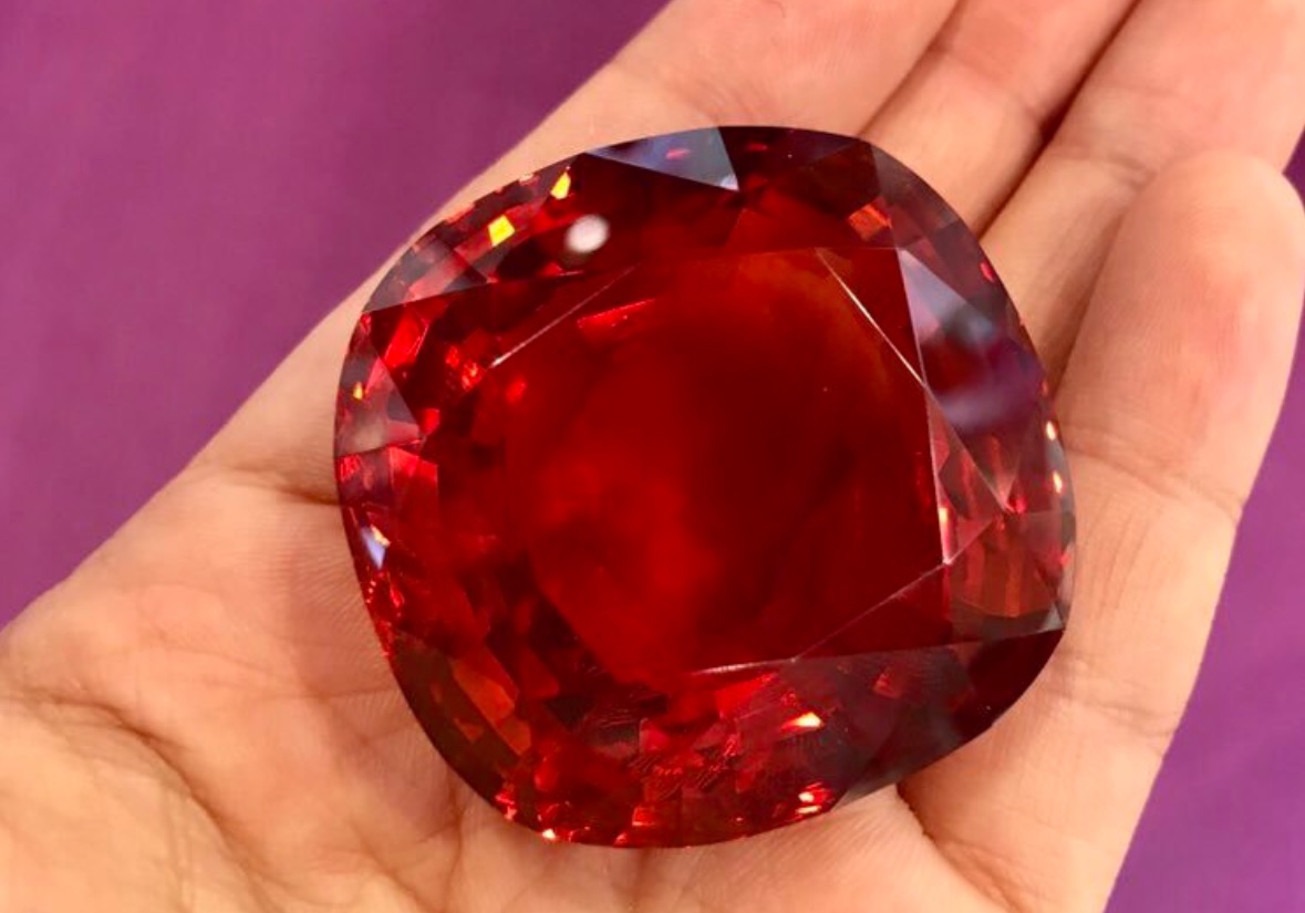 レッドアンバー