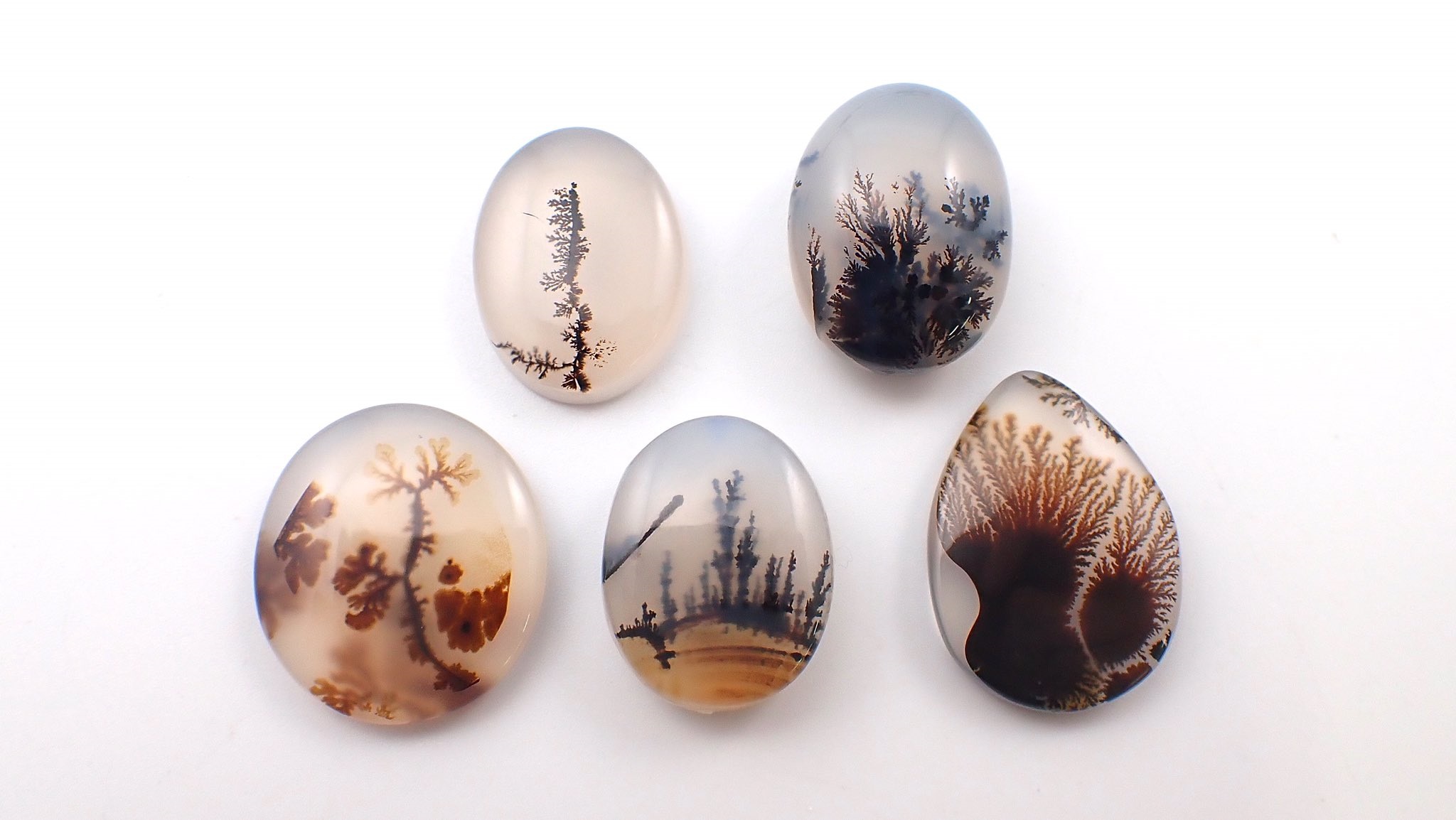 デンドリティッククォーツ　ルース