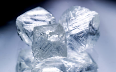 ダイヤモンド　原石　ラフダイヤモンド