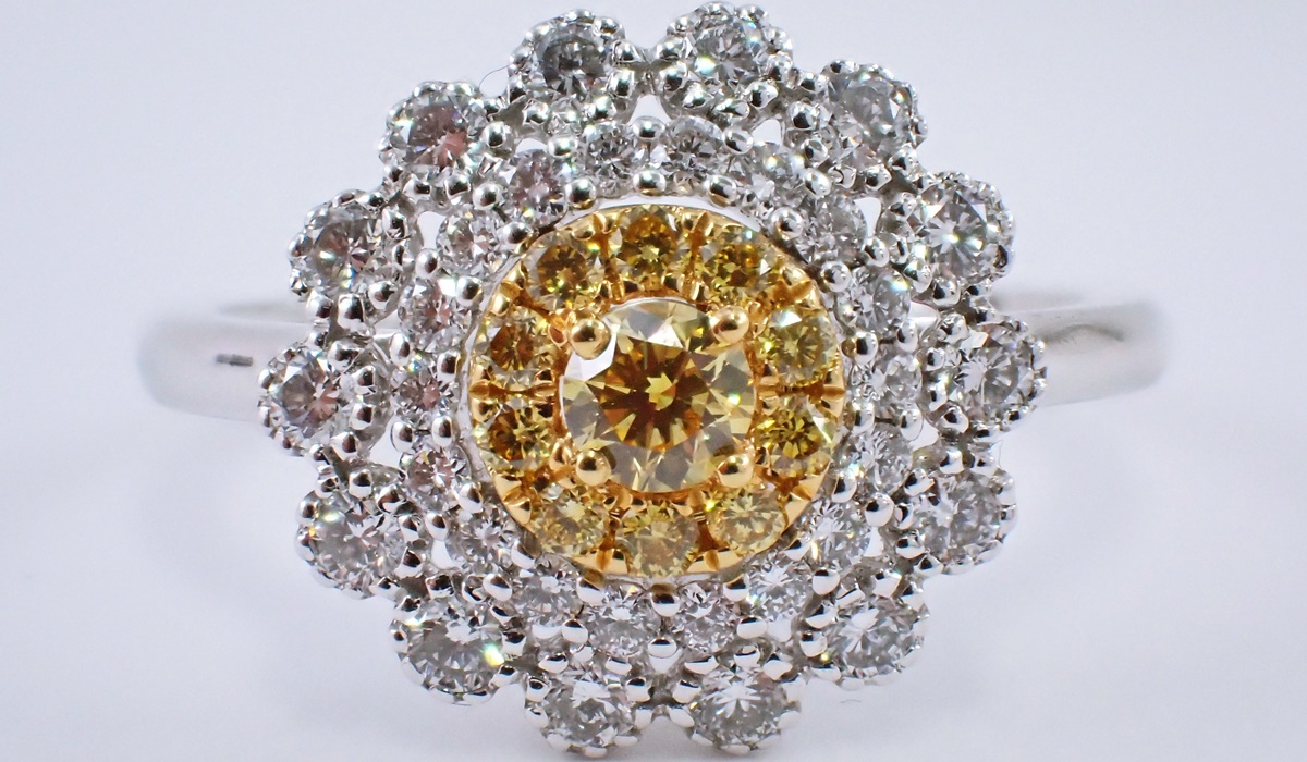 イエローダイヤモンド　リング